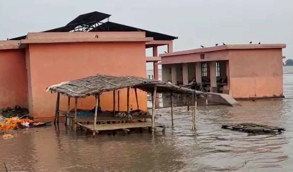 बिहार में बाढ़ का खतरा : गंगा का रौद्र रूप, सोन नदी का भी जलस्तर बढ़ा