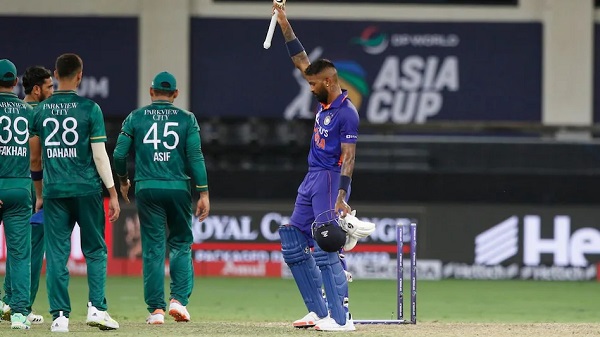रोमांचक मुकाबले में भारत ने पाकिस्तान को दी मात, हार्दिक ने छक्के के साथ दिलाई जीत, 308 दिन बाद लिया बदला
