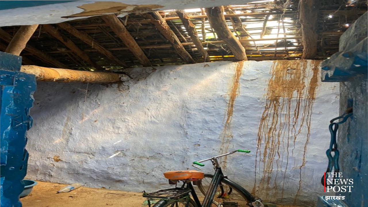 गुमला में भ्रष्टाचार का हाल:  रिश्वत देने के बाद भी नहीं मिलता है योजना का लाभ, सदमे में चली गई जान