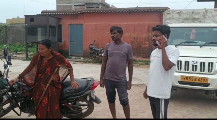 प्रेमिका ने प्रेमी को मोबाइल पर मैसेज भेज कर ली आत्महत्या, जानिए उसने क्यों उठाया ऐसा कदम