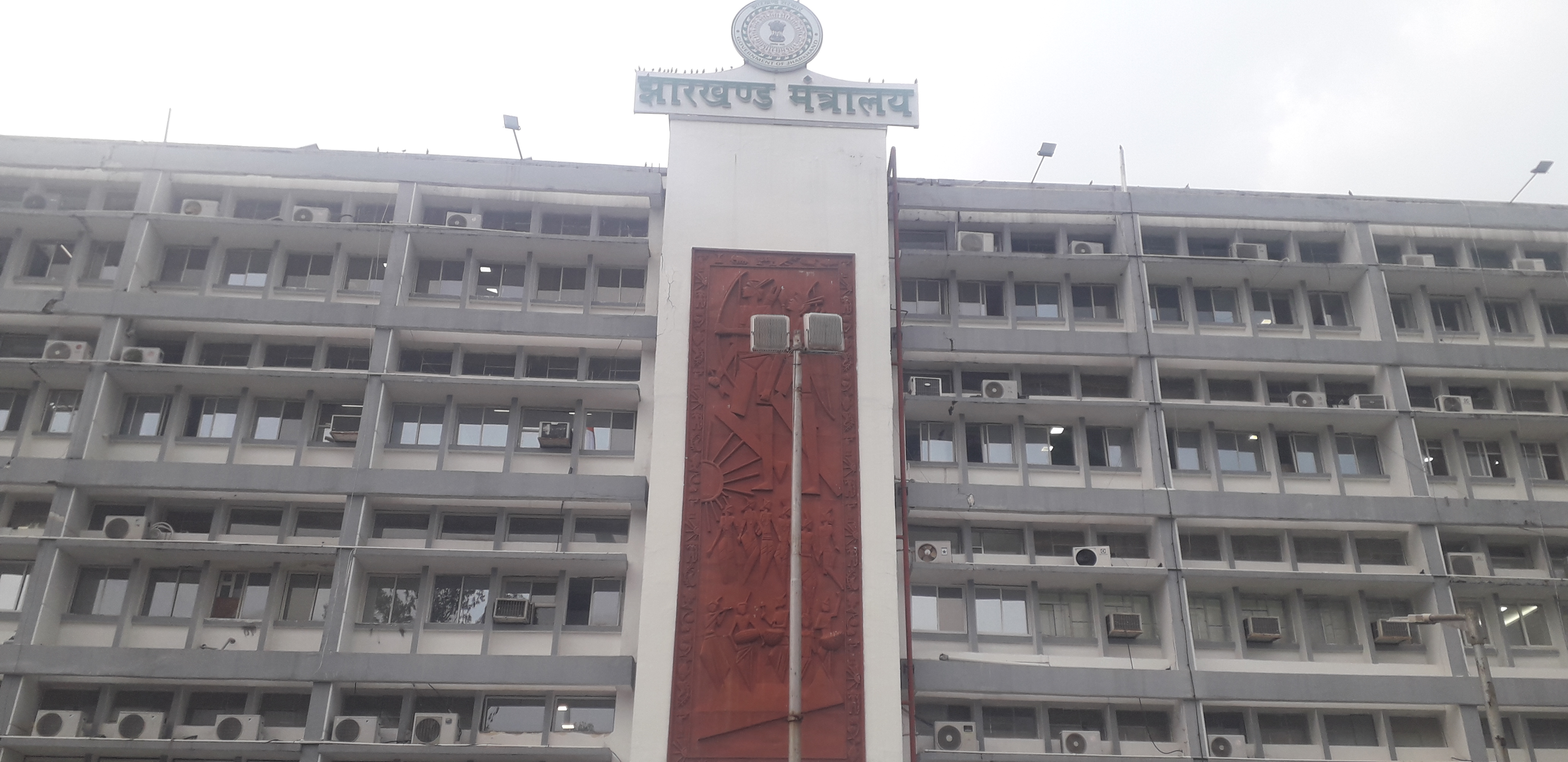 झारखंड कैबिनेट की बैठक शुरू,कई प्रस्तावों पर लग सकती है मुहर