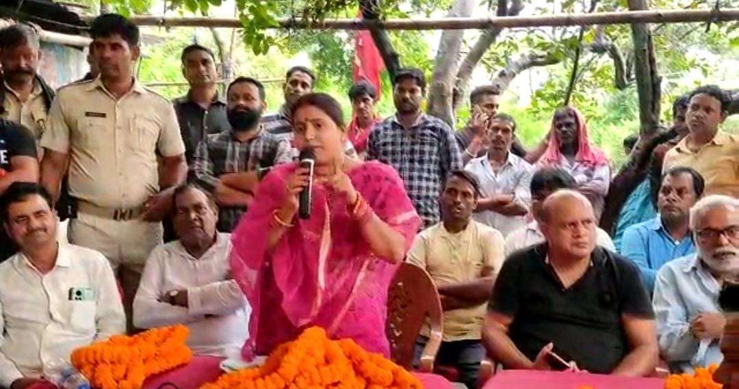 फिर गर्म हुआ सीके डब्ल्यू साइडिंग के मजदूरों के रोजगार का मामला, किसने क्या कहा -आप भी जानिए