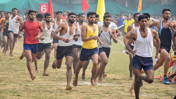अग्निवीर बहाली: 4500 अभ्यर्थियों में 475 ने जीती दौड़, हुए चयनित 