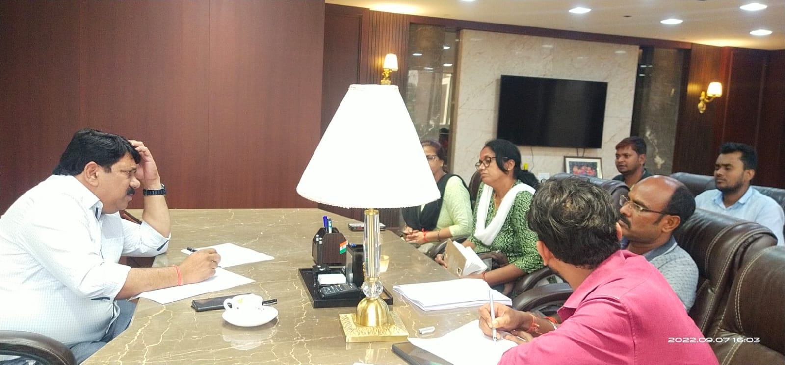 आवास योजना की राशि ले कर घर नहीं बनाने वालों की अब खैर नहीं, जानिये क्या लिया निगम ने निर्णय