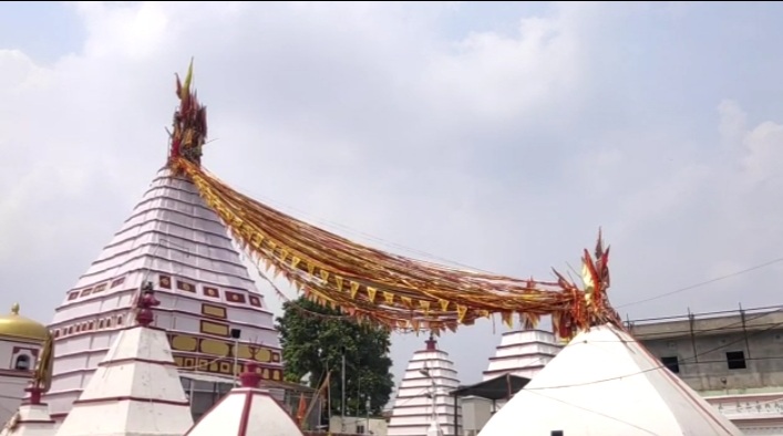 भाद्रपद पूर्णिमा के अवसर पर बाबा बासुकीनाथ मंदिर में उमड़ी शिव भक्तों की भीड़