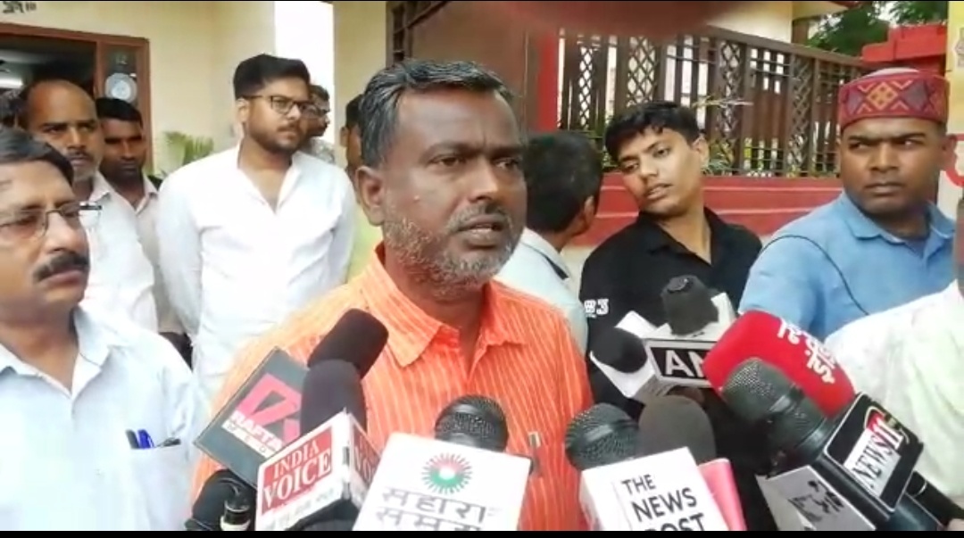 दुमका में बंगलादेशी घुसपैठिए आकर अपराध को दे रहे अंजाम: सांसद सुनील सोरेन