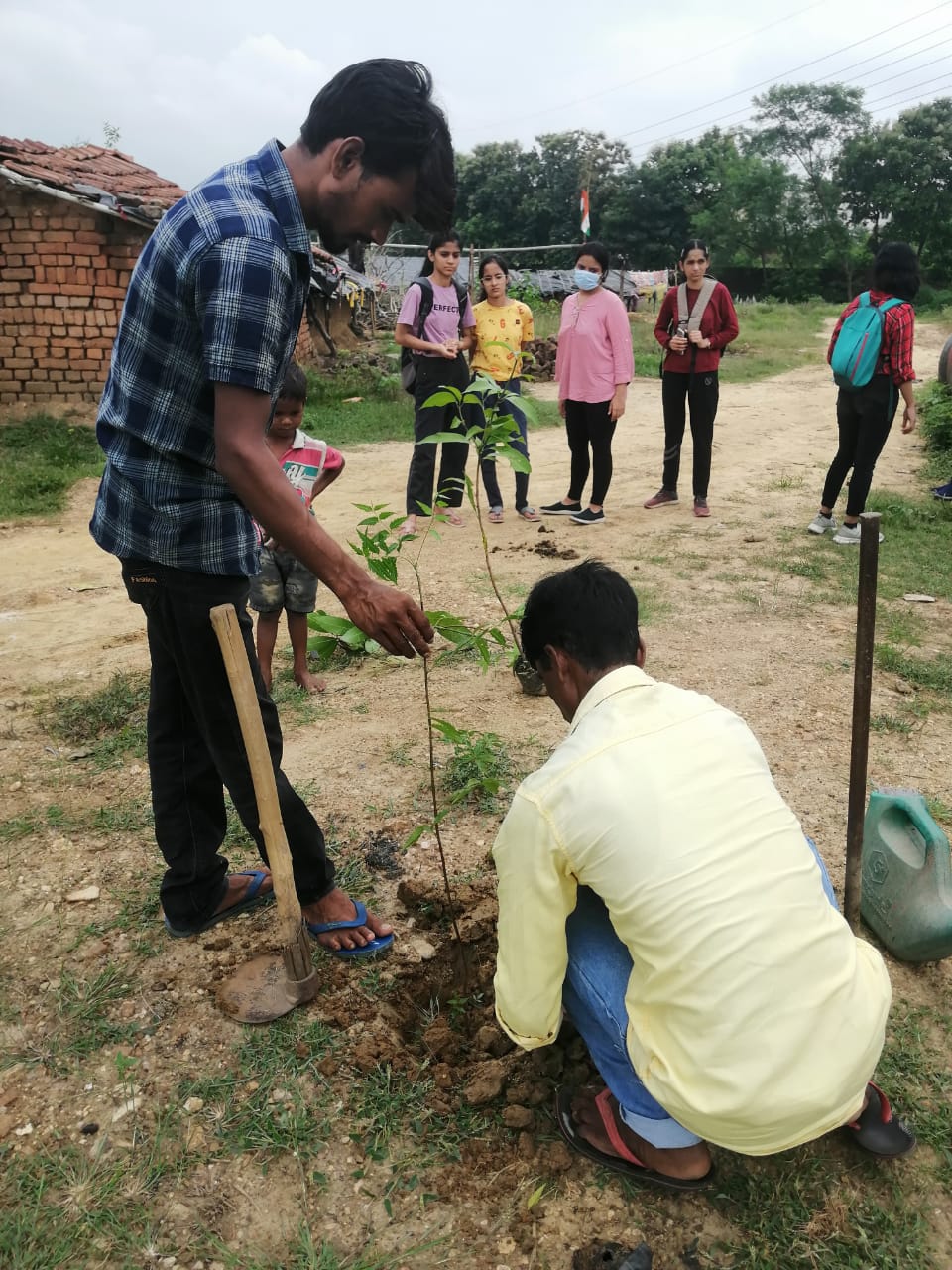 IIT (ISM) के छात्र जब निकले सफाई करने, जानिए कहां-कहां गए 