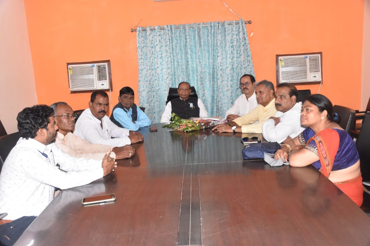 धनबाद जिला बीस-सूत्री कमेटी की बैठक कब-कब हो, इसको लेकर जानिये किसने क्या कहा