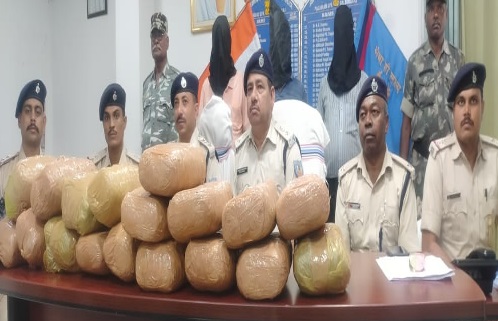 गांजा का थोक विक्रेता निकला चैनपुर प्रमुख का पति, जानिये पुलिस खुलासे में क्या-क्या खुला राज़