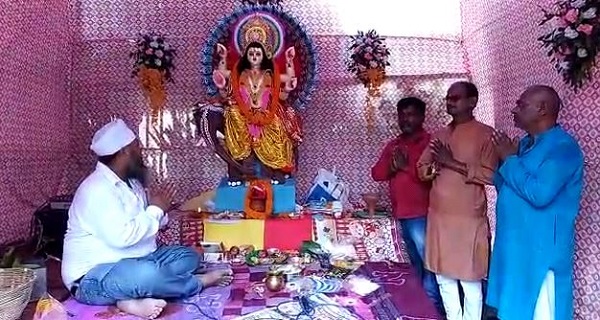 जमशेदपुर में विश्वकर्मा पूजा की धूम, कोरोना के कारण 2 सालों बाद हो रहा भव्य कार्यक्रम  