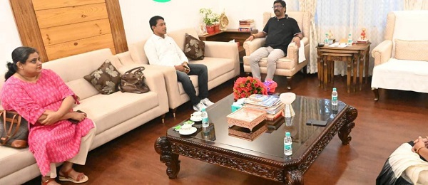 विधायक भूषण बाड़ा ने CM हेमंत से की मुलाकात, जानिए इस दौरान क्या रहा खास