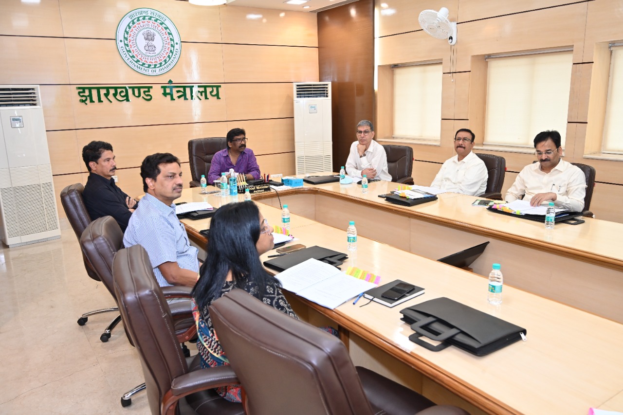 किसी तरह का भविष्य में न हो विवाद, जमीन का सर्वे जल्द कराना जरूरी- सीएम हेमंत ने दिये निर्देश