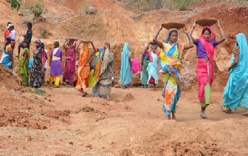 झारख्रंड के हर गांव में 5 नई योजनाएं,  मनरेगा में 50 फीसदी महिलाओं की भागीदारी होगी सुनिश्चित