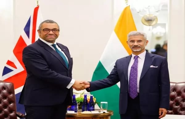 ब्रिटेन में हिंदुओं पर हो रहे हमले को लेकर विदेश मंत्री एस जयशंकर ने ब्रिटिश काउंटरपार्ट से की बात, जानिए क्या हुई चर्चा