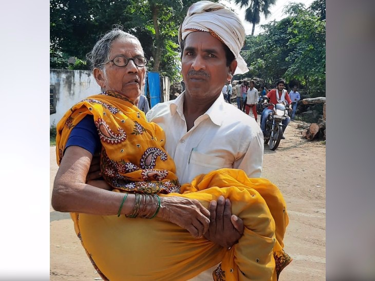 तीसरे चरण का मतदान जारी, पुरुषों से अधिक महिलाएं मैदान में  