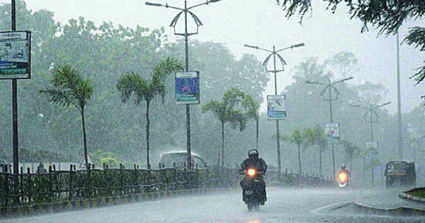 Monsoon Update : देश में सामान्य से 7 प्रतिशत ज्यादा बारिश, झारखंड में 20% कम, जानिए क्या होगा असर