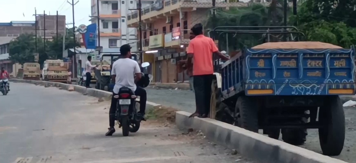 धनबाद के बालू कारोबारी अब माफियागिरी की राह पर, बेधड़क दे रहे चुनौती 