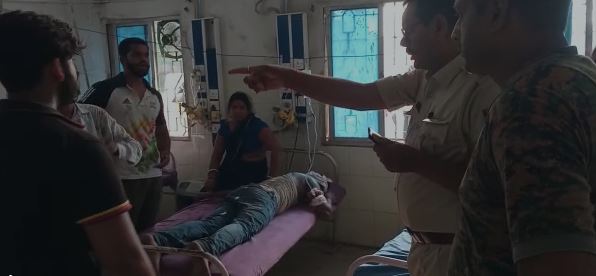 बाढ़: वर्चस्व की लड़ाई में कई राउंड चली गोली, तीन लोग घायल 