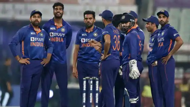 IND vs SA : भारतीय टीम में हुआ बदलाव, इन तीन खिलाड़ियों को किया गया टीम में शामिल  