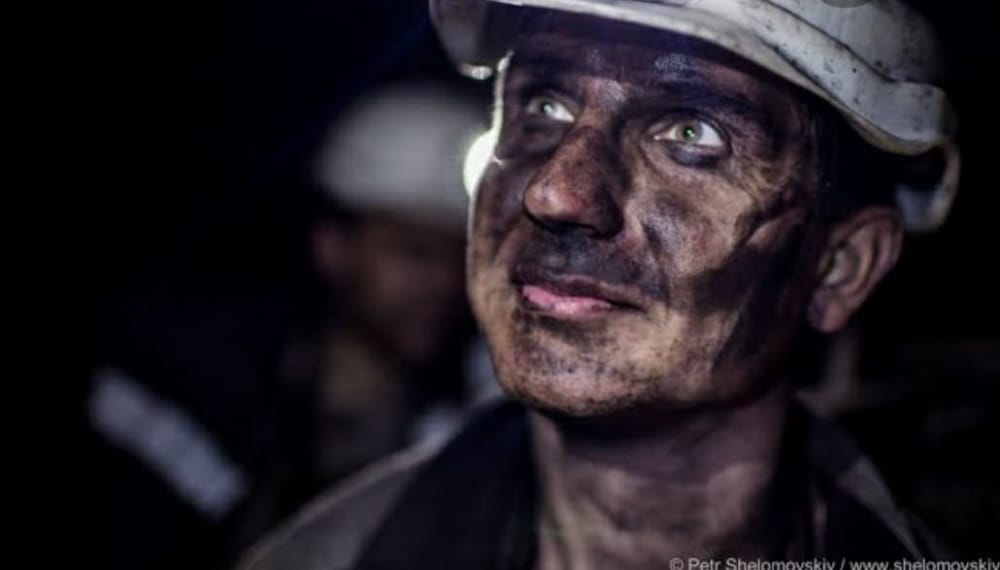 ठेका कर्मियों का क्या है कसूर हुजूर, जानिए कोयलांचल में क्यों उठ रही आवाज़ 