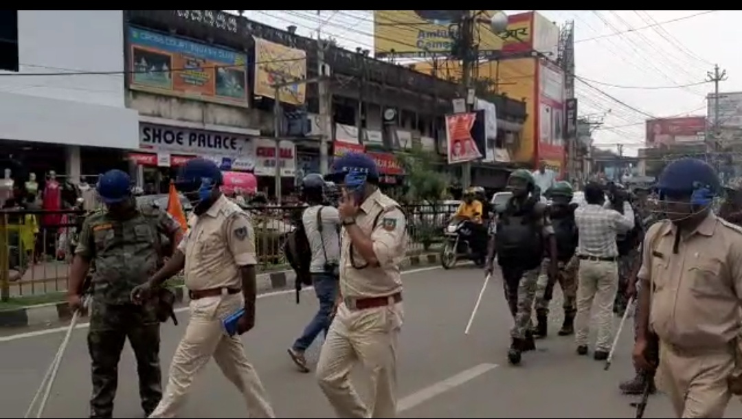 दुर्गा पूजा को लेकर 11 हजार अतिरिक्त पुलिस बल की तैनाती, पुलिस मुख्यालय ने की सुरक्षा व्यवस्था की तैयारी 