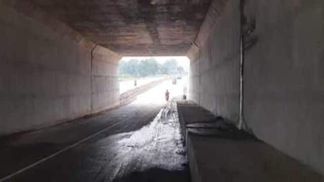 कतरास के गौशाला पुल अंडरपास के उपर से टपकने लगा पानी, जानिए कब हुआ है नव निर्माण  