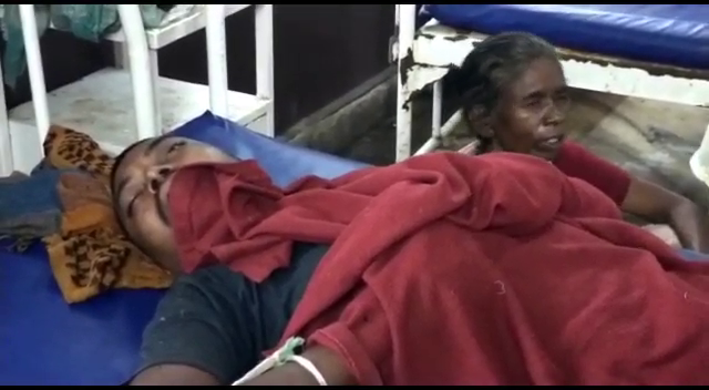 संसाधनों की कमी के कारण रेफरल अस्पताल में बदल गया है जिले का लाइफ लाइन सदर अस्पताल