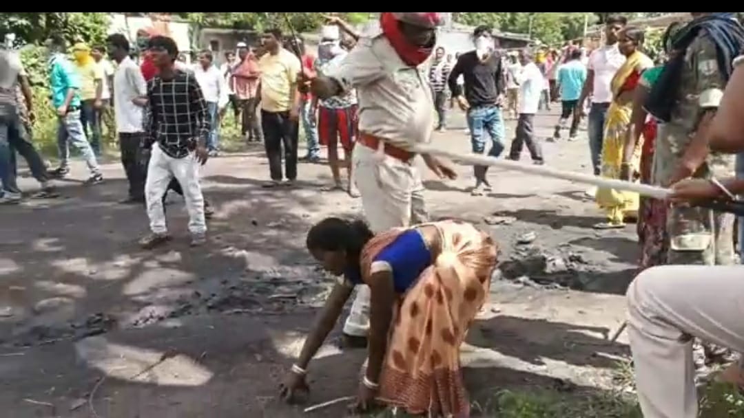 जोगता के मोदीडीह कोल् डंपर पर लोड हुए 13 ट्रक, जानिए यहां अशांति का क्या है मुख्य कारण 