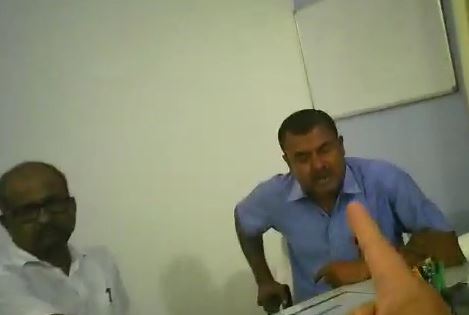 गाली गलौज और हाथापाई करते डीसीएलआर का वीडियो वायरल, जानिए क्या है मामला 