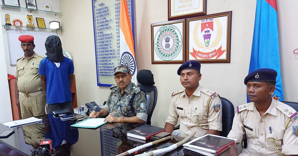 चोरी की बाइक के पैसे के विवाद में कर दी थी साथी की हत्या, पुलिस ने किया खुलसा