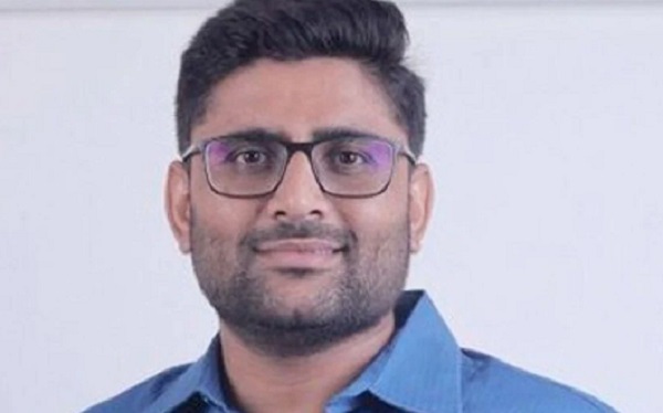 दिल्ली पुलिस और आम आदमी पार्टी फिर आमने-सामने ! जानिए हिरासत में क्यों लिए गए गुजरात AAP अध्यक्ष  