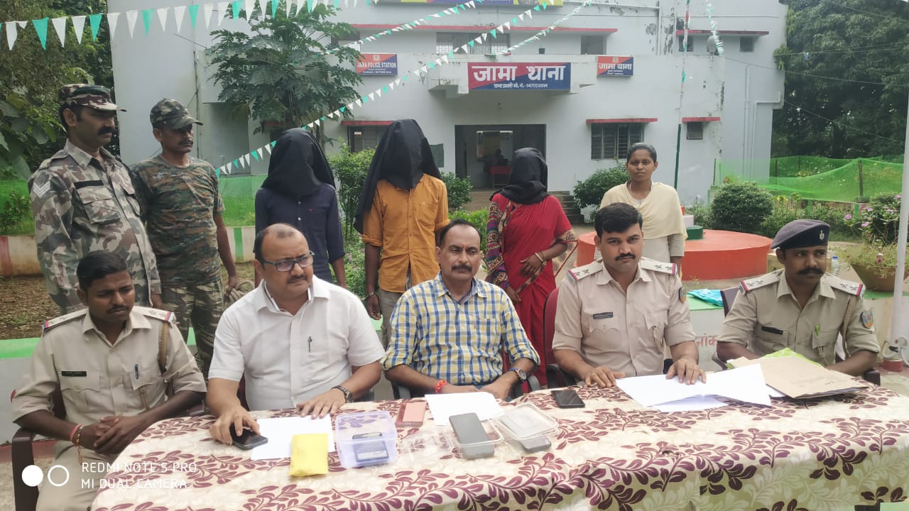 दुमका :अजब प्रेम की गजब कहानी, प्रेमी के साथ मिलकर चली थी पति की हत्या करने, मारा गया प्रेमी