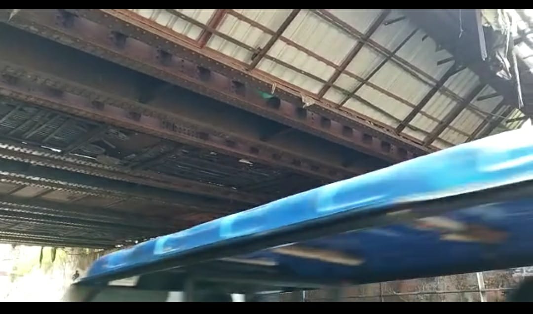 पेट्रोल पंप हटा ,खनिक की मूर्ति बैठी लेकिन जाम से नहीं मिला छुटकारा ,जानिए पूरा डिटेल्स