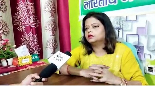भाजपा महिला मोर्चा की जिला अध्यक्ष नीतू झा से ‘द न्यूज पोस्ट’ की बेबाक बातचीत, फरार होने की थी खबर