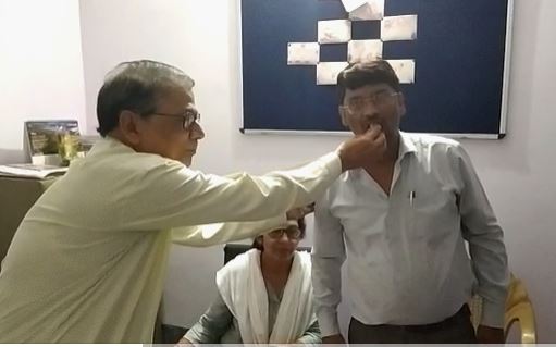 संघर्ष का सफर! कभी था विभाग का नाइटगार्ड अब बना असिस्टेंट प्रोफेसर, जानिए कहानी 