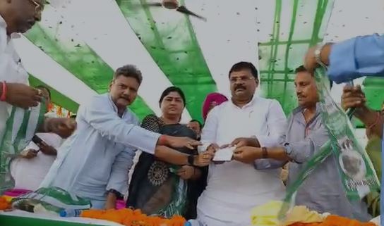 पूर्व विधायक शिवजी राय की JDU में घर वापसी, उपेंद्र कुशवाहा ने बीजेपी पर साधा निशाना 