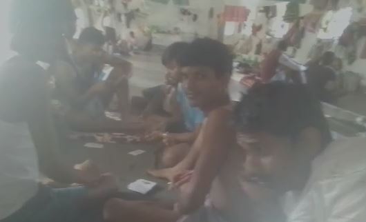 नालंदा के हिलसा उपकारा से ताश और गांजा पीते वीडियो वायरल, SDO के छापेमारी के बाद क्या आया सामने जानिए