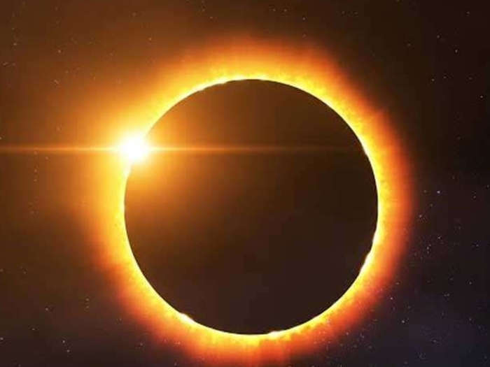 सूर्य ग्रहण 2022: सूर्य ग्रहण पर सूतक के दौरान भूल कर भी ना करें ये 9 चीजें, हो सकती है परेशानी  
