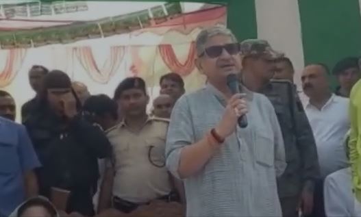 मोकामा में चुनाव प्रचार करने पहुंचे ललन सिंह, बाहुबली अनंत सिंह की पत्नी के लिए मांगा वोट 