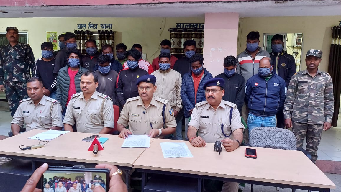 18 जुआरी को पुलिस ने किया गिरफ्तार,जुआ खेलने के बाद देने वाले दे आपराधिक घटना को अंजाम