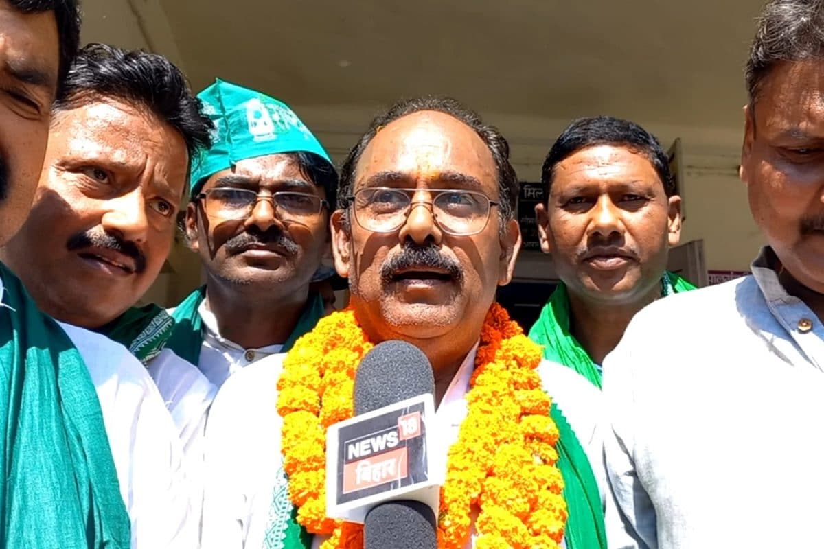 गोपालगंज: आरजेडी उम्मीदवार मोहन प्रसाद गुप्ता के विरुद्ध दायर याचिका पर सुनवाई कल, नामांकन रद्द करने की है मांग