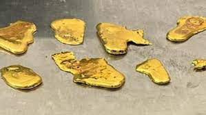 चोरों का साहस और दुकानदार की ढिठाई ! सुदमडीह से गहने चुराए और झरिया दुकानदार को बेच दिया, गला सोना पुलिस ने कैसे किया जब्त, जानिए 