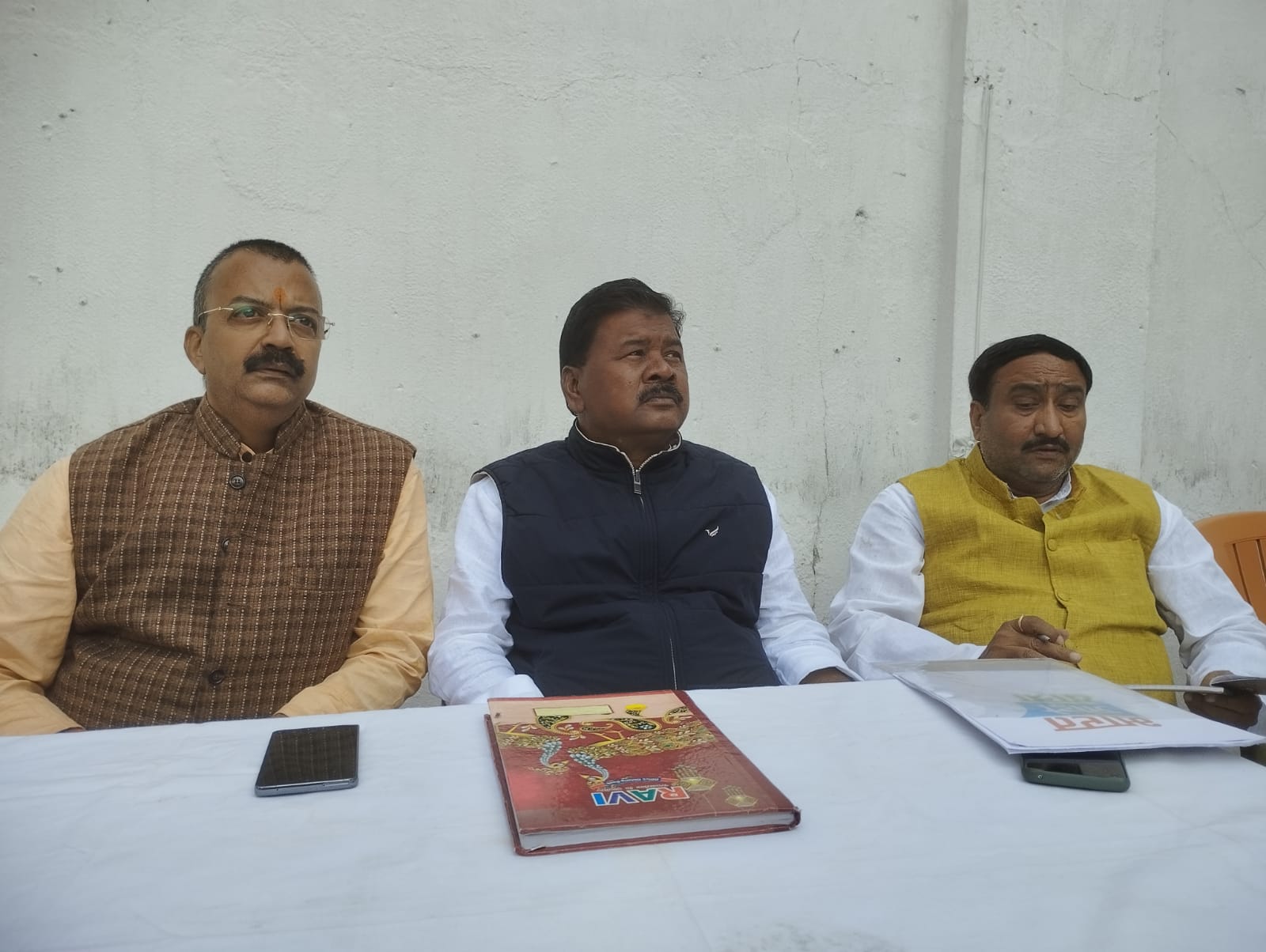 बयान से पलटे बंधु तिर्की कहा- "दंगल में नहीं राजनीतिक मैदान में पटकने की कहे थे बात"