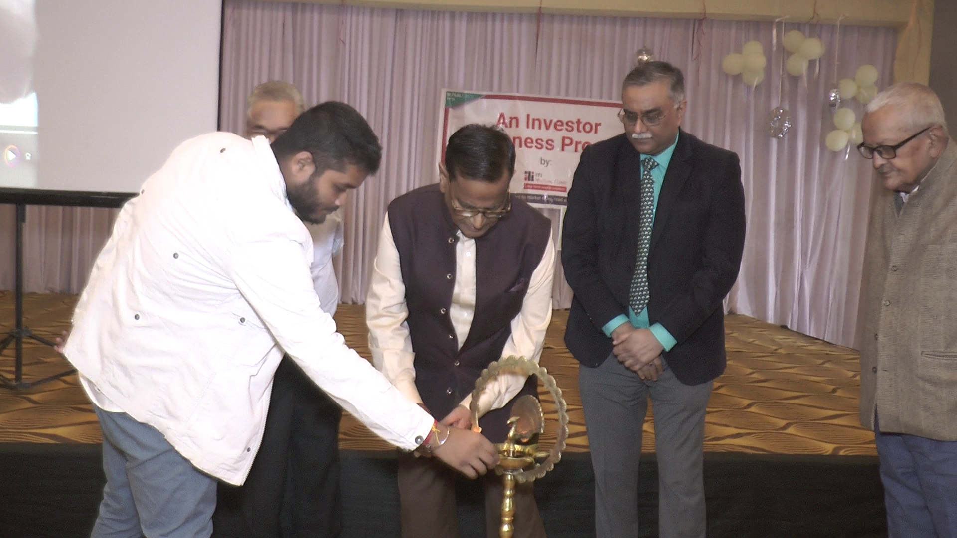 अब रांची में सिनियर सिटीजन को "Elderly care service" मिलेगा मिनटों में, पढ़िए पूरी खबर