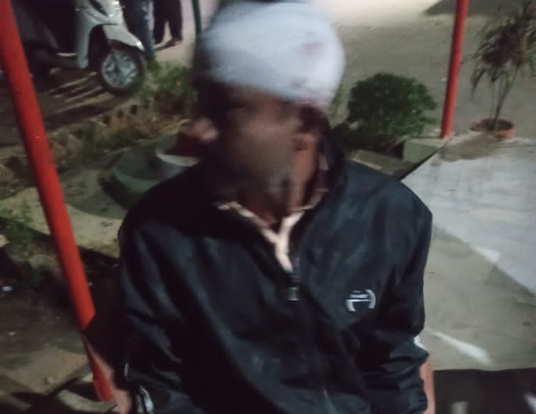 रिम्स बना मारपीट का अखाड़ा, निजी एंबुलेंस चालकों के बीच मारपीट, जानिए क्या था मामला