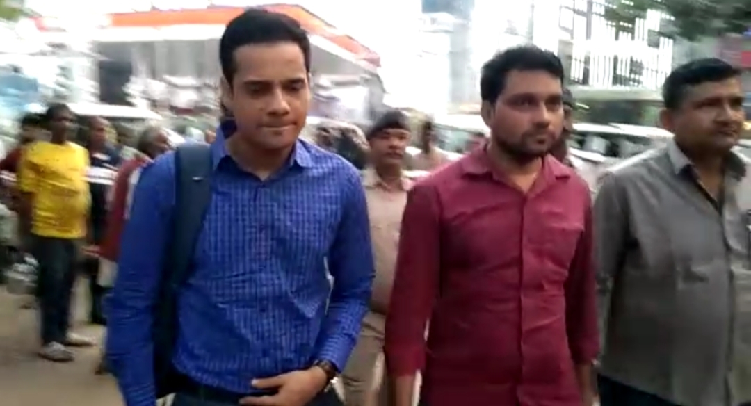 पूर्णिया अंचल सर्वेक्षण पदाधिकारी को निगरानी ने दबोचा, एक लाख रुपये घूस लेते रंगे हाथ गिरफ्तार