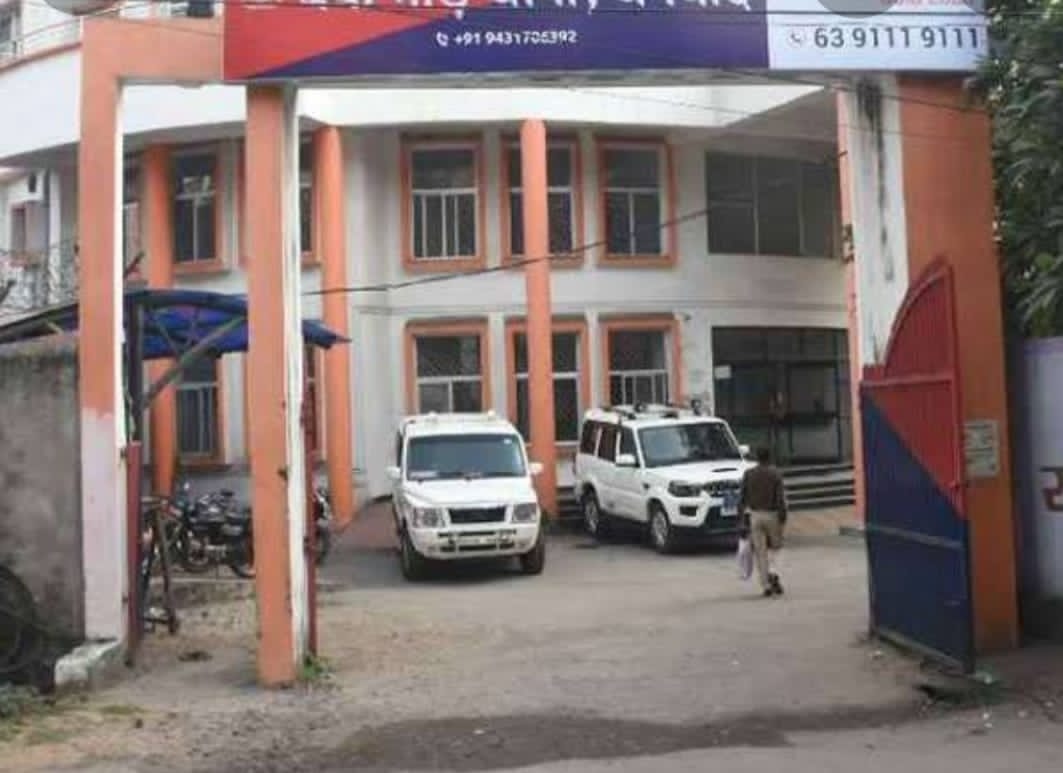 शुक्रवार की रात अचानक रेस हुई बैंकमोड पुलिस, जानिए क्या थी वजह