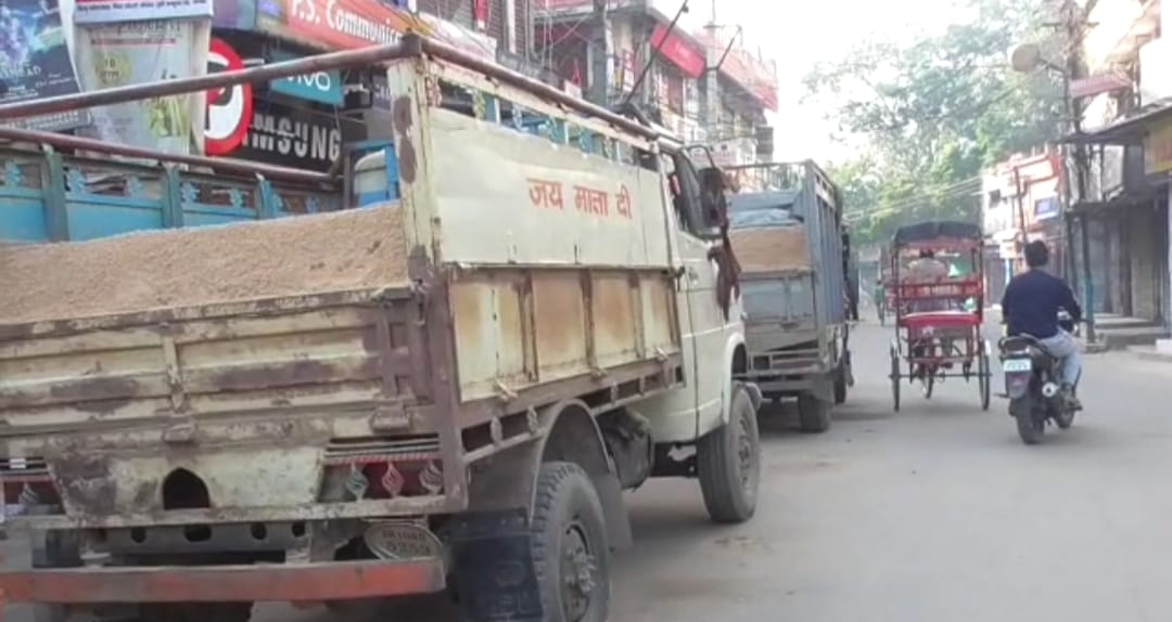 अब तो NGT की भी रोक नहीं है, फिर भी धनबाद में बालू बना हुआ है सोना, जानिए इसके लिए आखिर कौन है जिम्मेवार 