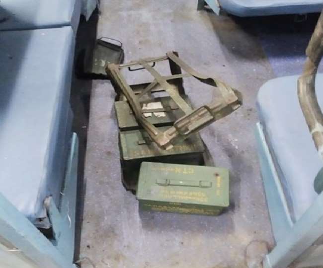 रायपुर में रेलवे स्टेशन पर ब्लास्ट, चार जवान घायल