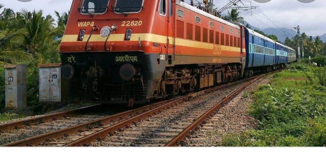 कोहरे के कारण रेलवे ने कुछ और ट्रेनों के परिचालन में किया बदलाव, जानिए क्या है डिटेल्स